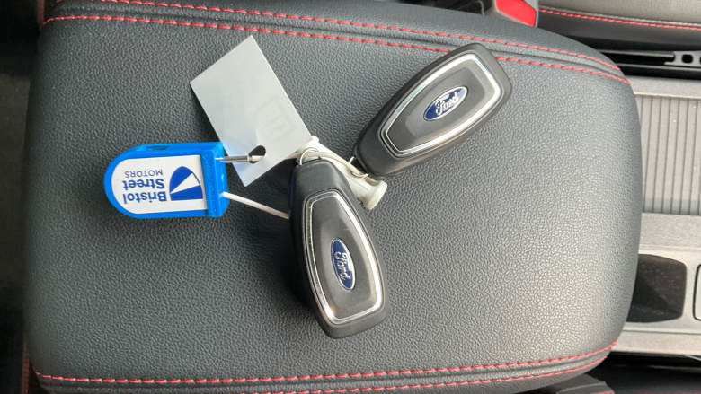 Ford Kuga 1.5 EcoBoost 150 Graphite Tech Edition 5dr Petrol Estate